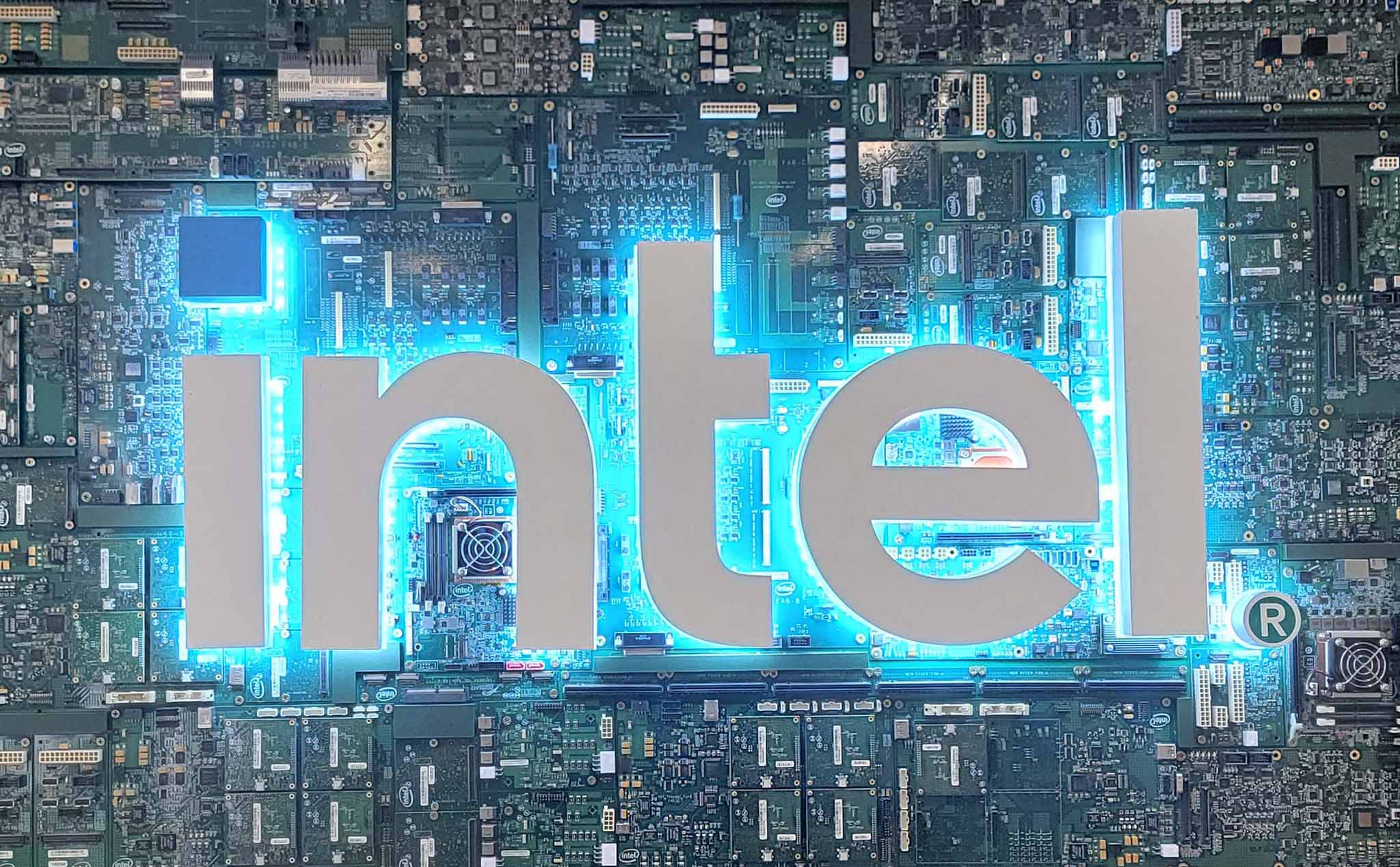Intel không còn trong top 10 công ty bán dẫn đứng đầu